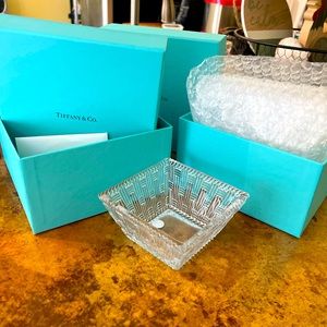 Tiffany & Co Clear Crystal 4" Square
Basket Weave Trinket Dish